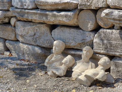 Memory in stone, exhibition view. Courtesy of Archaeological Museum of Thessaloniki