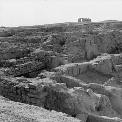 Le rovine dell'antica città di Assur, Iraq, fotografate nel 1932