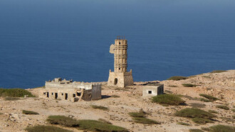 Faro Francesco Crispi del 1930 a Capo Guardafui, sulla punta estrema del corno d'Africa