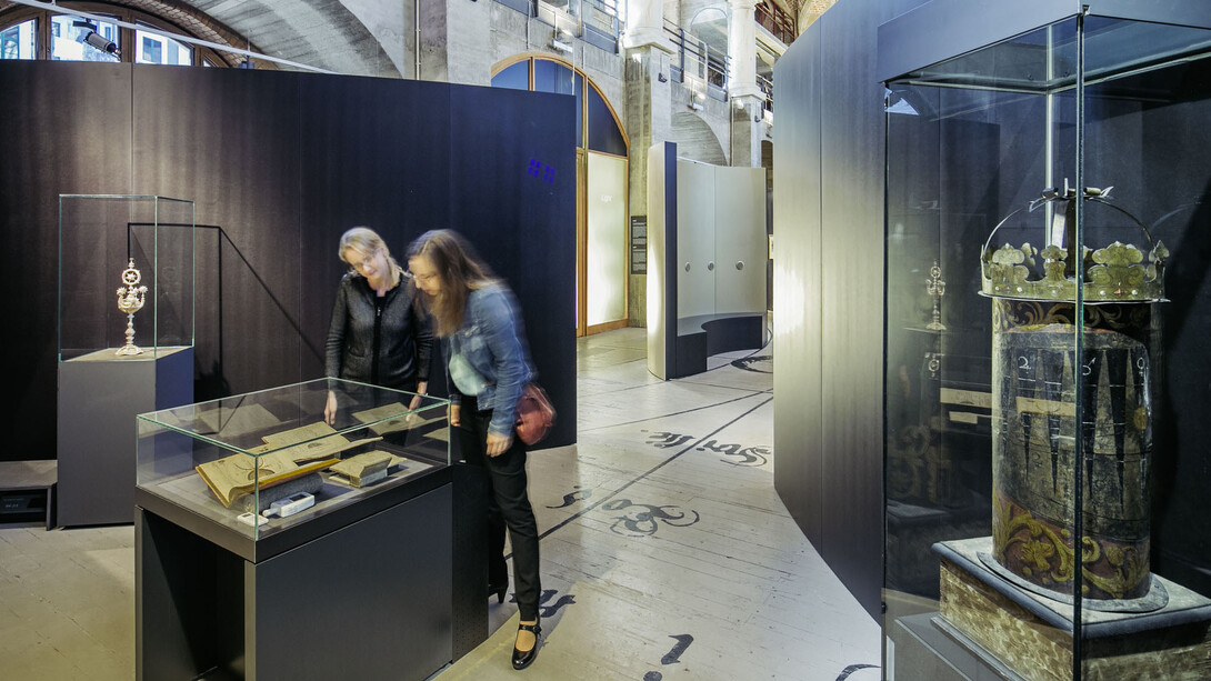All in All, Exhibition view. Courtesy of Residenzschloss