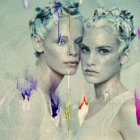 Tanga and Jenny, Paris, detail, 1997 © Paolo Roversi