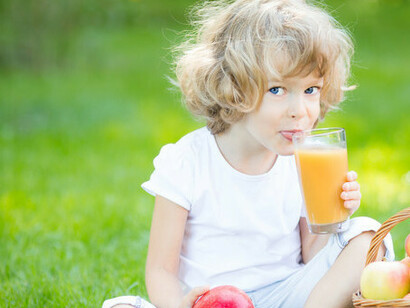  Comer de manera saludable y, sobre todo, comenzar a comer fruta