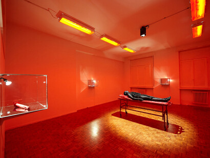 Human, 2009, performance, foto Pietro Diotti