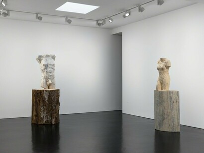 Stephan Balkenhol, Exhibition view. Courtesy of Stephen Friedman Gallery