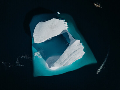 As the planet warms, the extent of both sea ice and land-based ice shrinks