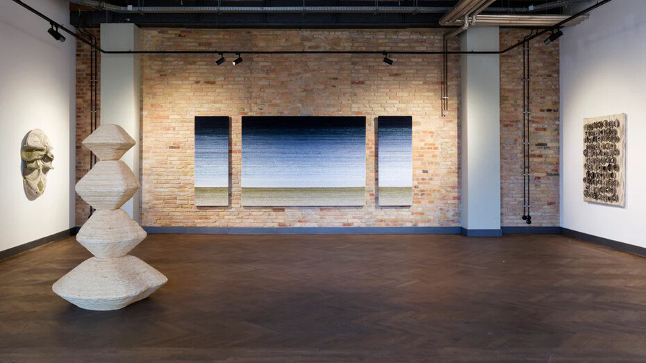 Joana Schneider, Eeuwen, ausstellungsansicht. Mit freundlicher genehmigung des König Telegraphenamts