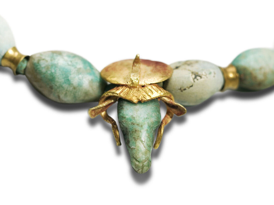 Collar del Museo Egipcio de Barcelona