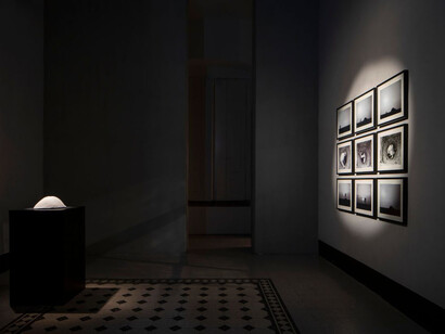 Gregor Schneider, Bauen und töten, vista della mostra. Per gentile concessione della Fondazione Morra Greco