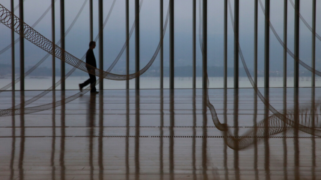 Cooking Sections, Las olas perdidas (Les vagues perdues), vue de l'exposition. Avec l'aimable autorisation du Centro Botín