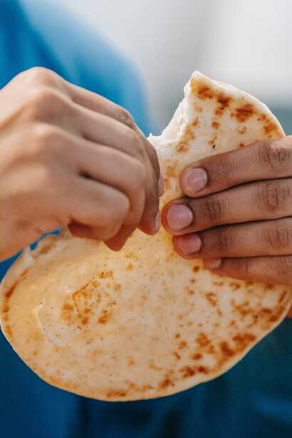 Dividir o pão para comer sozinho. A solitude pode ser uma experiência benéfica para a saúde física e mental