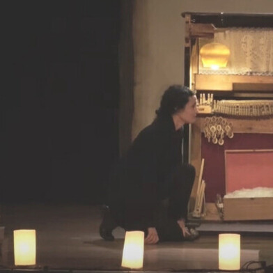 El tiempo de las tortugas es un espectáculo completo, innovador, propone universos imaginarios, hecho para disfrutar y contemplarlo desde cerca