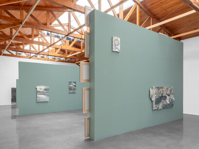 Anri Sala, vista de exhibición. Cortesía de kurimanzutto