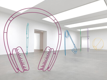 Sculpture. Courtesy of Gagosian Gallery