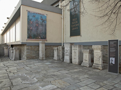 Field, house, garden, grave, exhibition view. Courtesy of Archaeological Museum of Thessaloniki