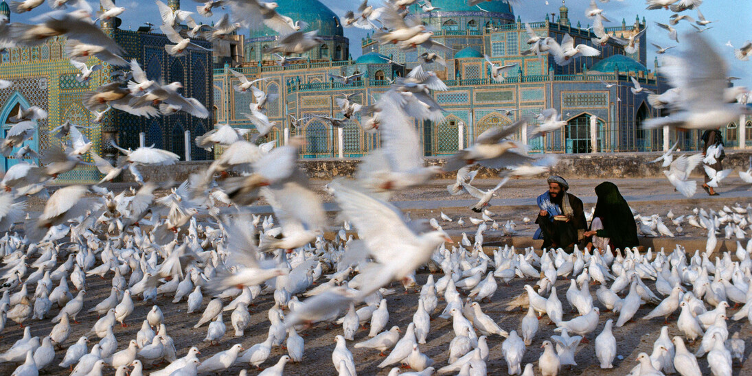 Steve McCurry, Mazar-i-Sharif, Afghanistan, 1991 © Steve McCurry