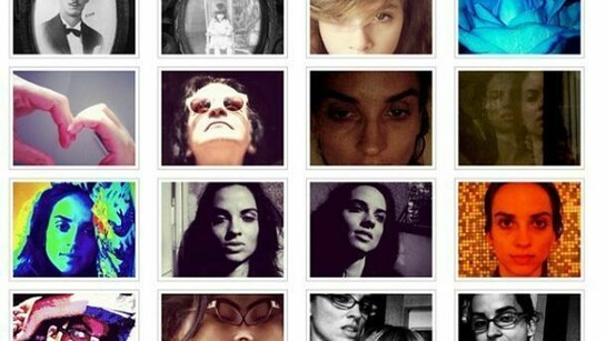 Ego - Lola Lustrosa.