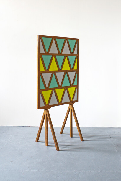 Gary Colclough. Divider 2