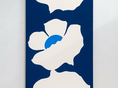 Paul Kremer,
Bloom 25 (detail), 2024,
Acrylic on canvas,
120 x 47 inches. Courtesy of the artist and Berggruen Gallery