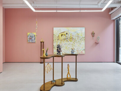 Unbuttoning my belly. Courtesy of Lychee One