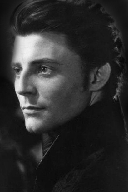 Gérard Philipe is considered to be the first contemporary actor