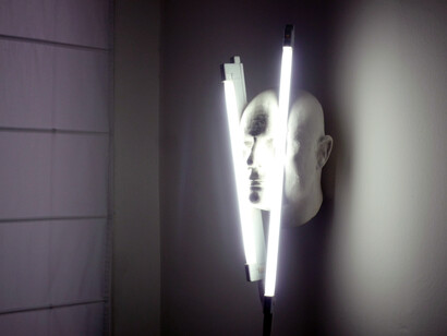 Bernardi Roig, Double-light on face, 2004
