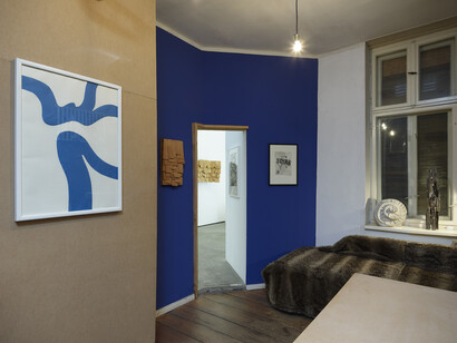 Ursula Sax, Unuhren und Frühe Werke, ausstellungsansicht. Mit freundlicher genehmigung von Semjon Contemporary