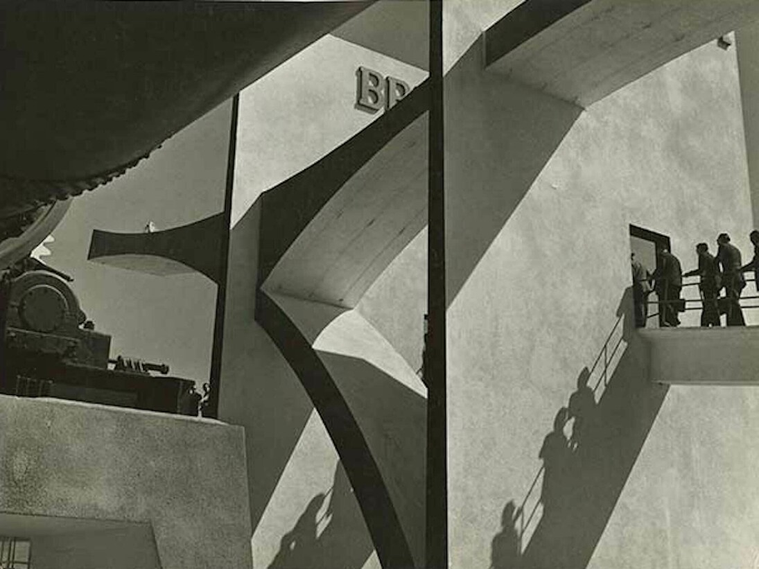 George Everard Kidder Smith, Padiglione Breda alla XXIX Fiera di Milano (architetto L. Baldessari, ingegner M. Grisotti), 1951, Mart, Archivio del ʼ900, Fondo Baldessari