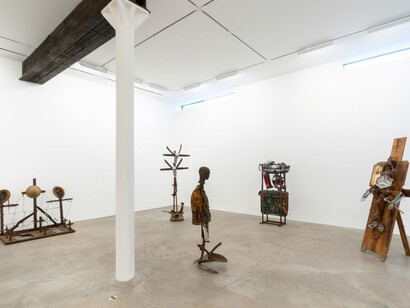 Sculpture, 1995-2012. Courtesy of James Fuentes