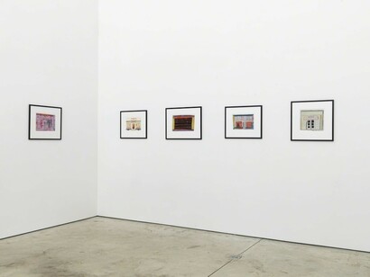 Tal R. Keyhole, Exhibition view. Courtesy of Cheim & Read