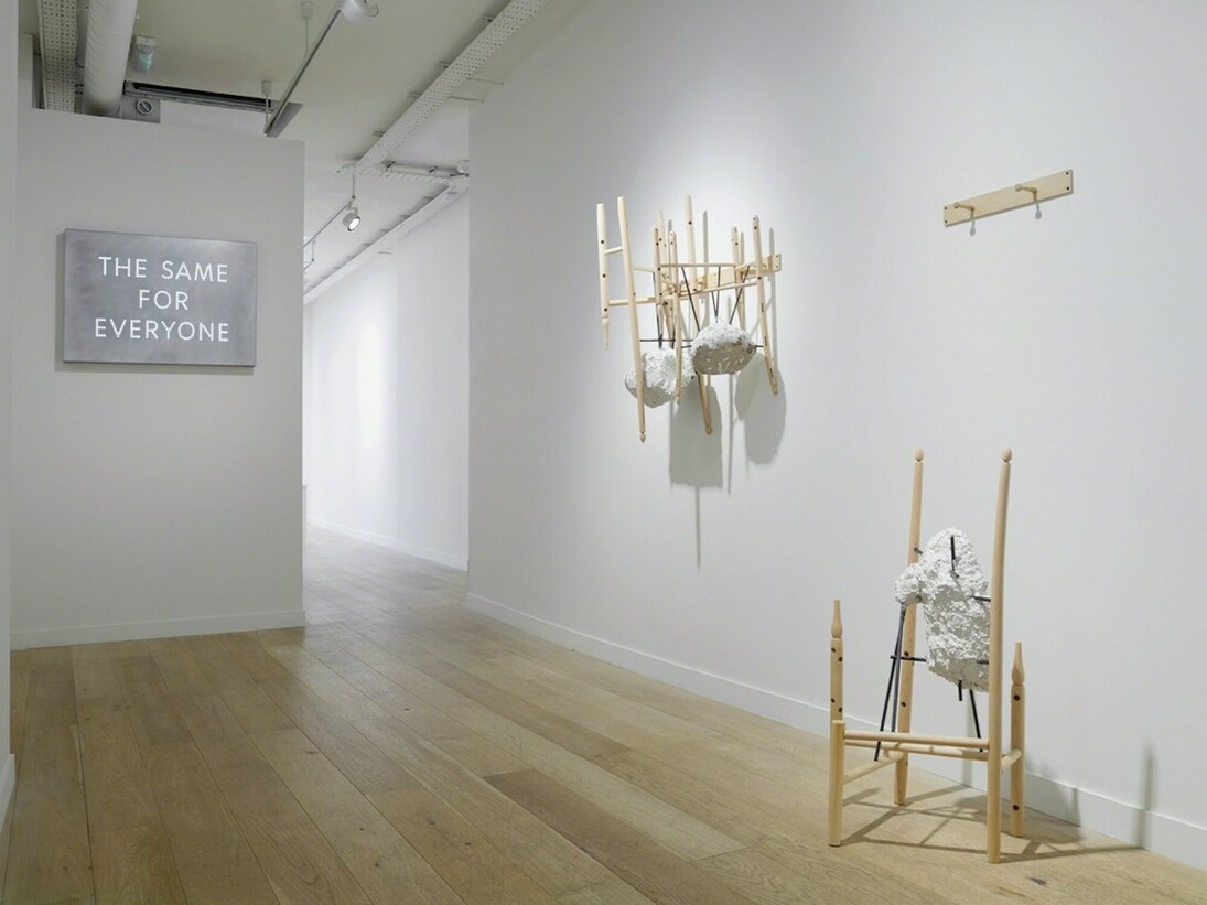 Nathan Coley, Exhibition view. Courtesy of Parafin