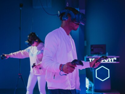 Realtà aumentata. Visore per realtà aumentata e virtuale