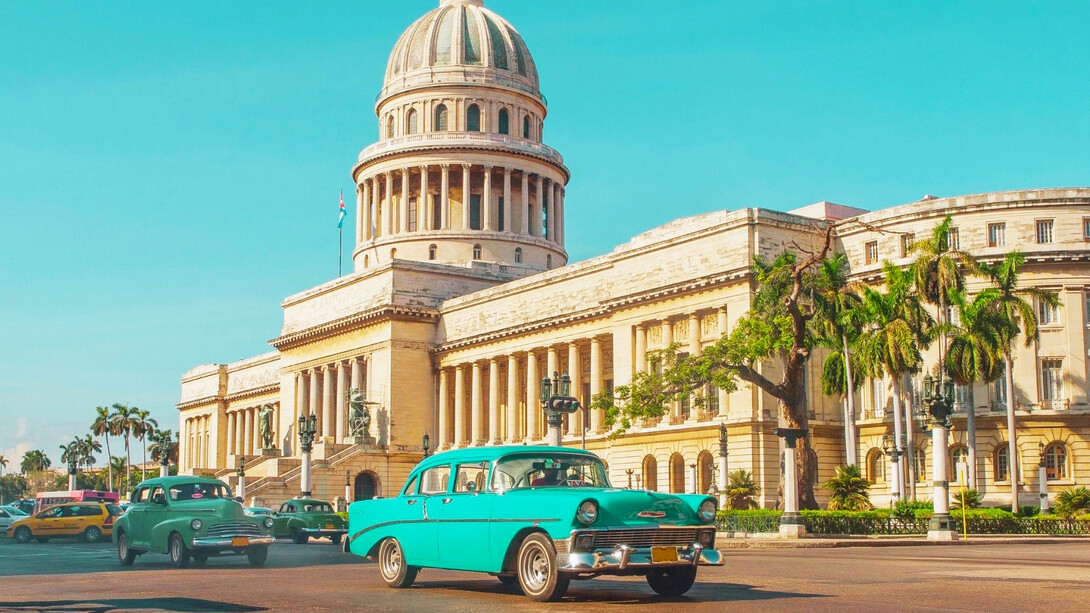Si el mundo se había transformado tanto, ¿cómo iba a dejar Cuba de adaptarse a esos cambios?