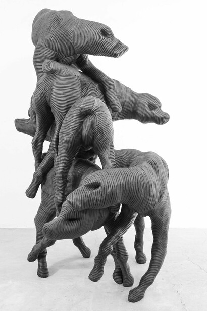 Paolo Grassino, Maree, 2016, spugna sintetica, polistirolo, resina e legno