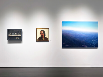 Various artists, What's new? exhibition view. Courtesy of Forum Gallery