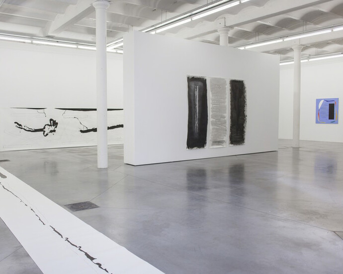 Paradise and Hell, Exhibition view. Courtesy of Tatjana Pieters