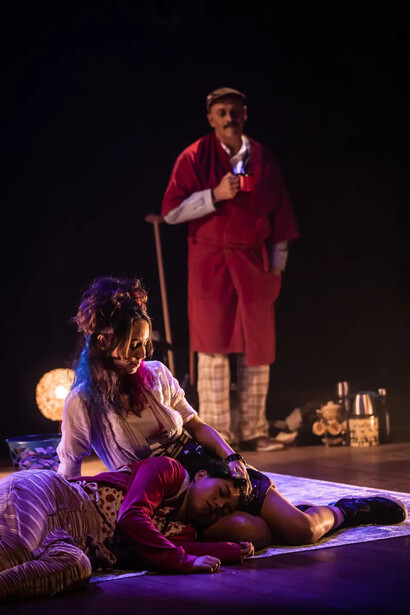 Louise, os ursos. Avec l'aimable autorisation du Théâtre de La Criée