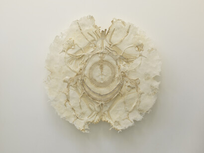 Anna Simson, Skein, 2023, porcelain.
Courtesy of the artist and Jenn Singer Gallery