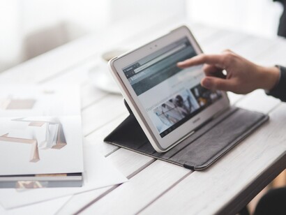 En cualquier aparato electrónico existe un procesador que permite controlar el tiempo o realizar distintos cálculos o funciones