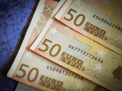 Il pourrait en être ainsi également d’une épargne dont le rendement ne serait plus fonction de l’ancienneté du contrat chez un assureur, mais lié à la durée de placement du capital investi