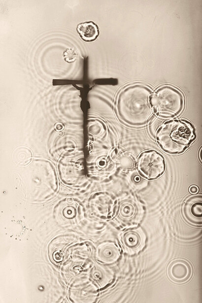 Allan Forsyth, Fade Into Light 001, 2012, photogram, C-Type metallic print, diasec, edition of 10, 118 x 77 cm, courtesy of the artist and Gallery Elena Shchukina