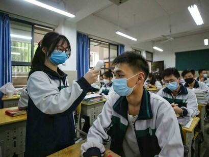 Temperature control in Wuhan