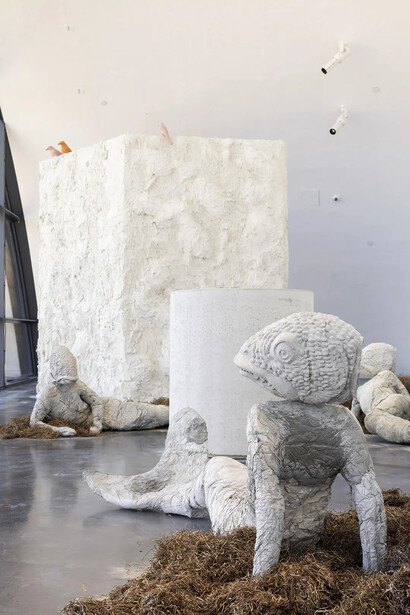 Edith Karlson, Dawn till dawn, exhibition view. Courtesy of Kiasma