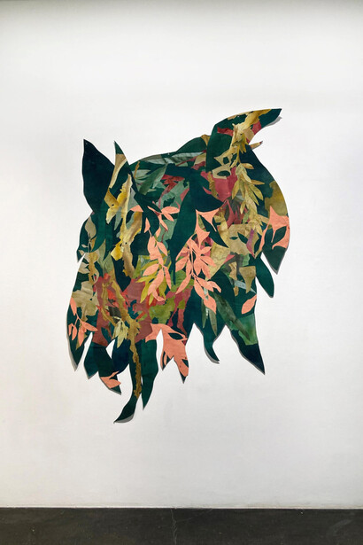 Françoise Vanneraud, Lo que aún florece, vista de exhibición. Cortesía de la Galería Ponce+Robles