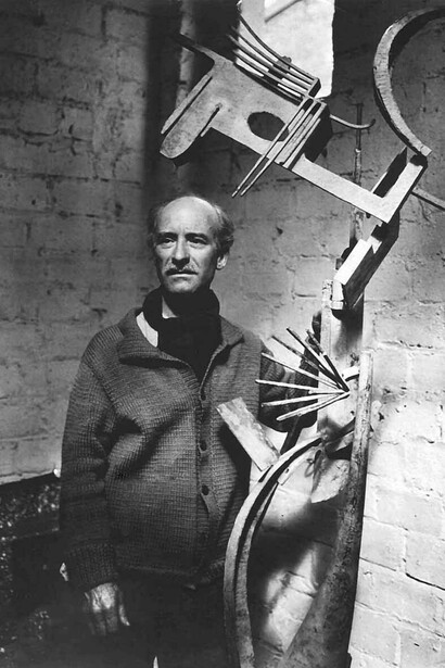 Matter, space and time. Courtesy of IVAM