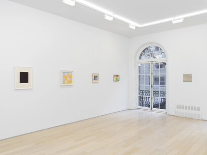 Various artists, Small is beautiful, exhibition view. Courtesy of Van Doren Waxter Gallery