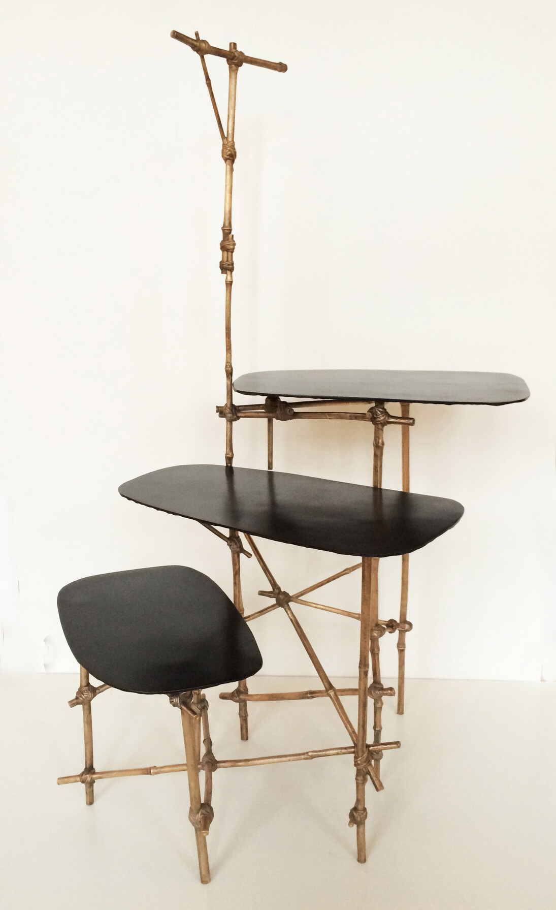 1.Galerie Fumi, Tout de Suite