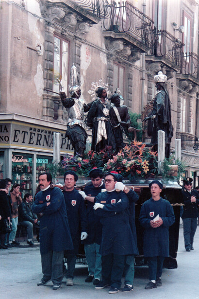 Gesù dinanzi ad Hanna, Ceto dei Fruttivendoli