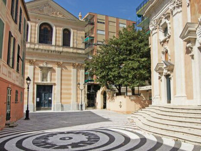 Edificio gubernamental de Albissola Marina en la Provincia de Savona, Liguria, Italia