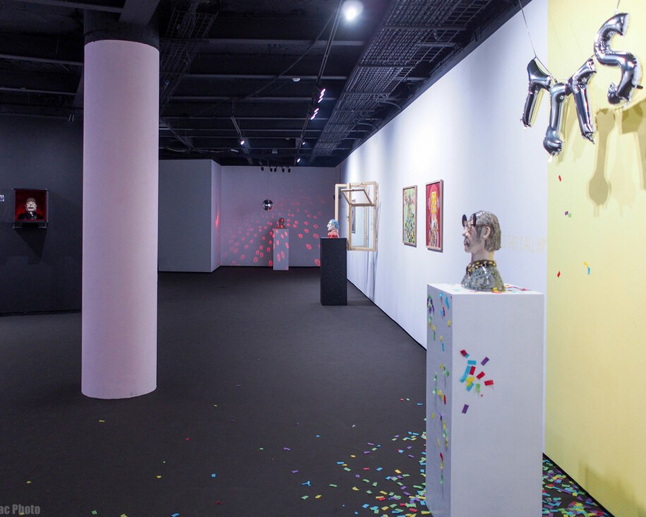 I Am At My Most Beautiful When I Am Alone. Courtesy of Mobius Gallery 