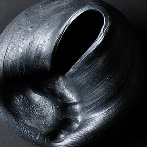 Zhuo Qi. Courtesy of Galerie Les Filles du Calvaire